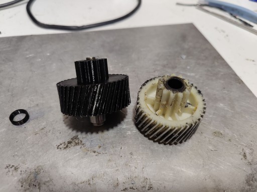 Anteprima di Ingranaggio Elicoidale P180CD (107)